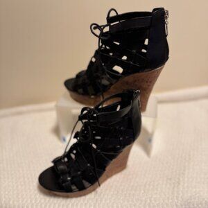 G by Guess Black Gladiator Sandals Wedge Cork Heel Lace Up Cage Back Zip Sz 6M